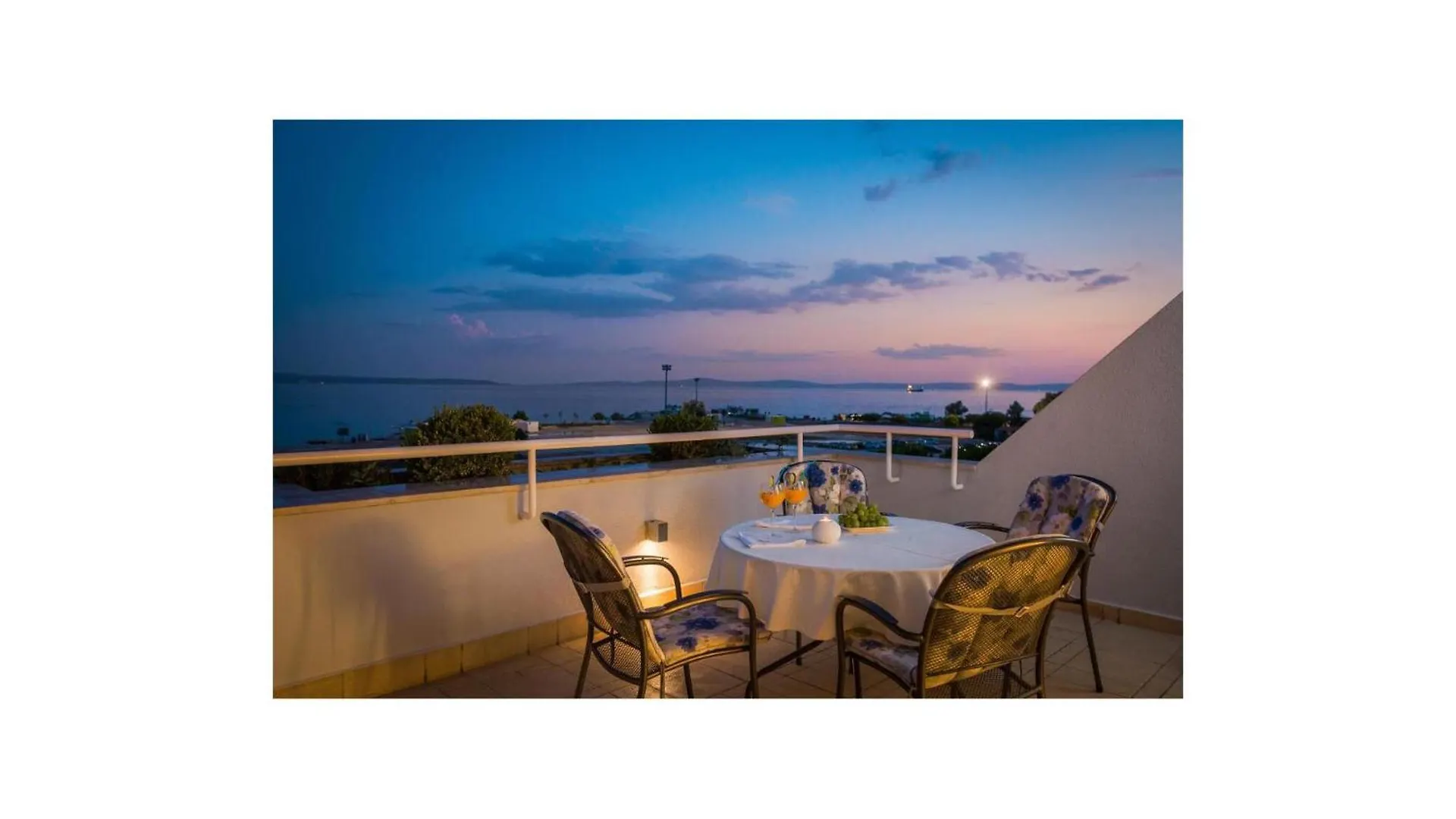 Beach Front Apartment In Split With Wifi Croatia