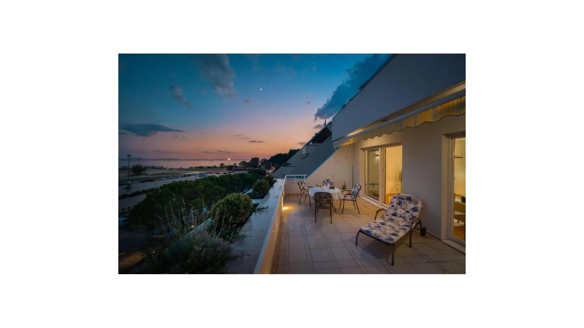 Beach Front Apartment In Split With Wifi
