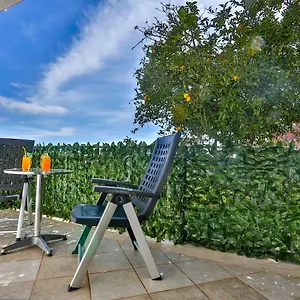Luxury M&n In - Free Parking Apartment