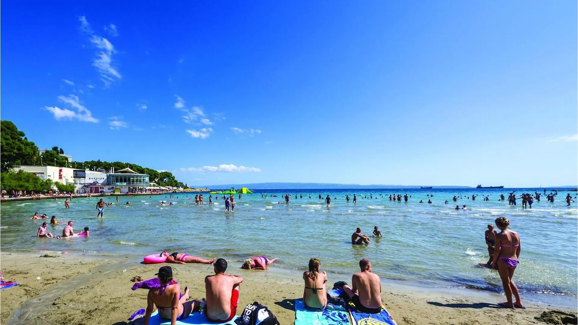 Beach Front Apartment In Split With Wifi